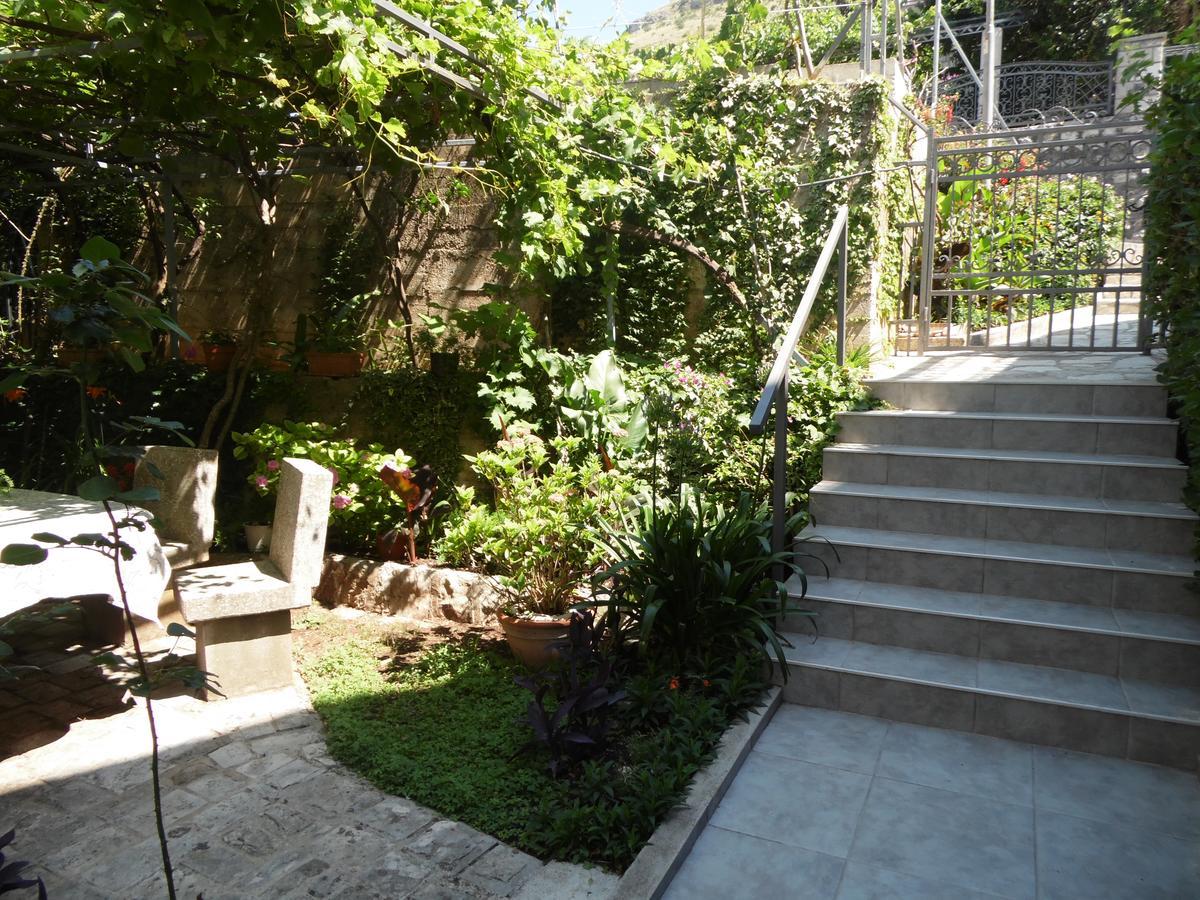 Apartments Slavica Jovanovic Sveti Stefan Zewnętrze zdjęcie